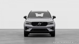 Volvo XC40 2,0 B3 FWD Plus Dark 5544 2025