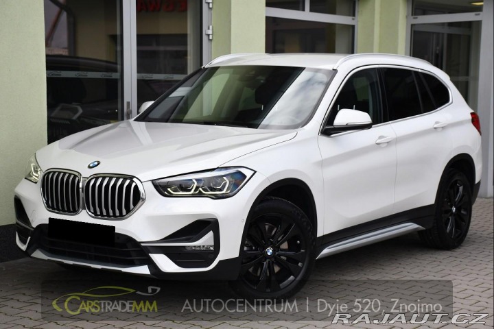 BMW X1 xDrive20D REZERVACE 2021
