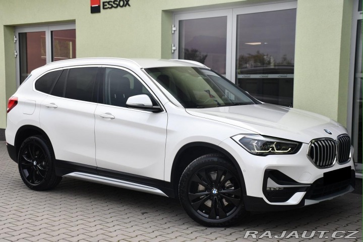 BMW X1 xDrive20D REZERVACE 2021