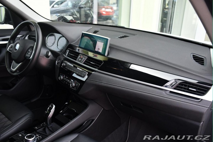 BMW X1 xDrive20D REZERVACE 2021