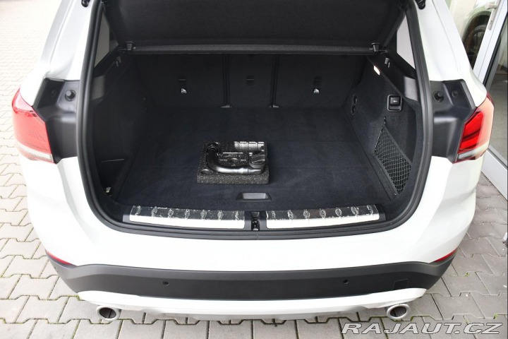 BMW X1 xDrive20D REZERVACE 2021