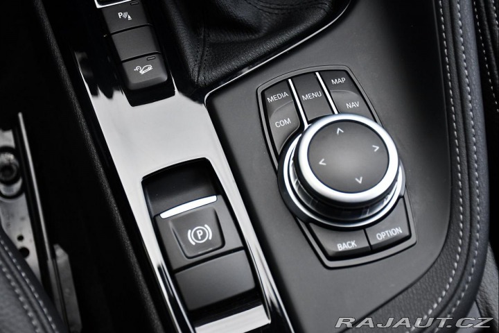 BMW X1 xDrive20D REZERVACE 2021