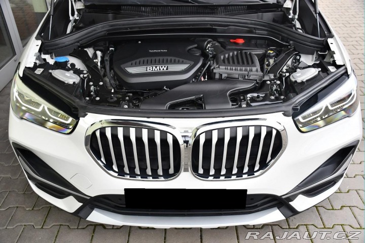 BMW X1 xDrive20D REZERVACE 2021