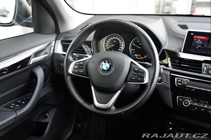 BMW X1 xDrive20D REZERVACE 2021