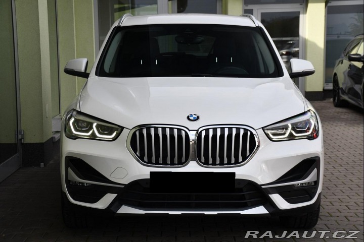 BMW X1 xDrive20D REZERVACE 2021