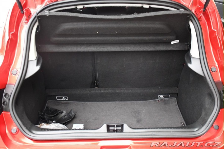 Renault Clio 1.2 ČR NAVI TAŽNÉ 2014