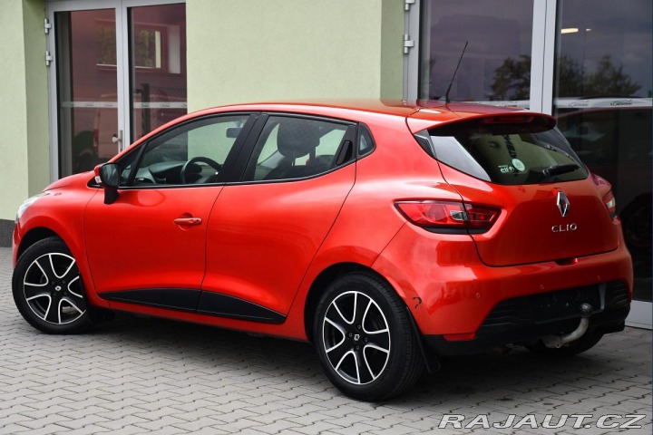 Renault Clio 1.2 ČR NAVI TAŽNÉ 2014