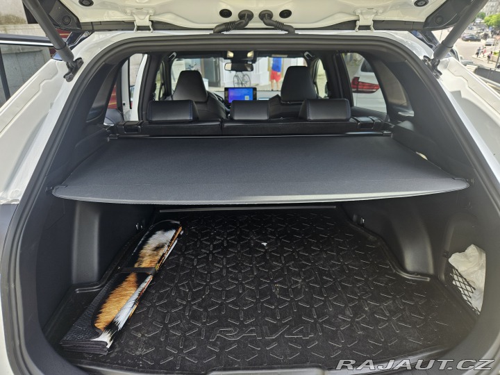 Toyota RAV4 Selection 2024