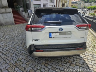 Toyota RAV4 Selection 2024