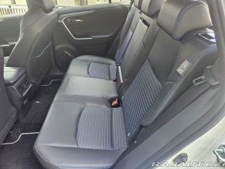 Toyota RAV4 Selection 2024