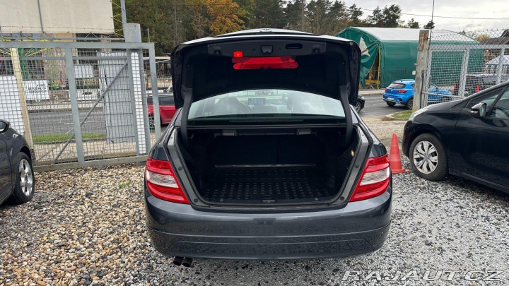 Mercedes-Benz C C 180K 115kW REZERVOVANO 2008
