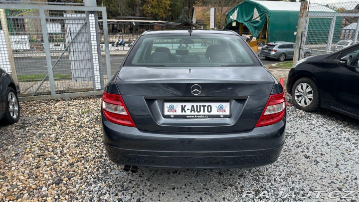 Mercedes-Benz C C 180K 115kW REZERVOVANO 2008