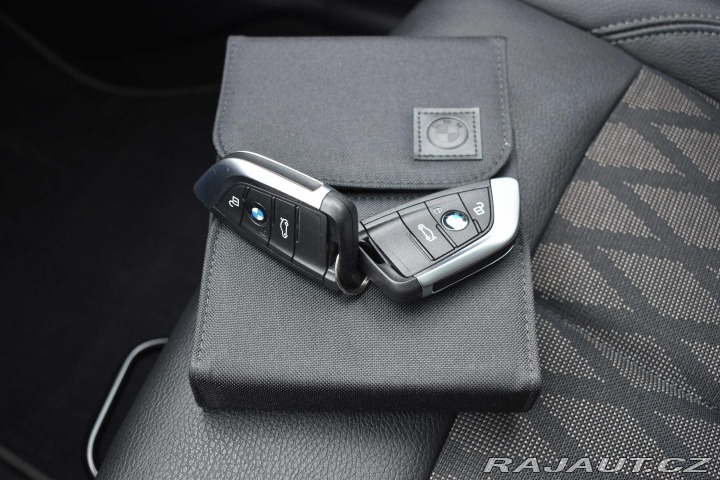 BMW X1 xDrive20d TAŽNÉ*REZERVACE 2021