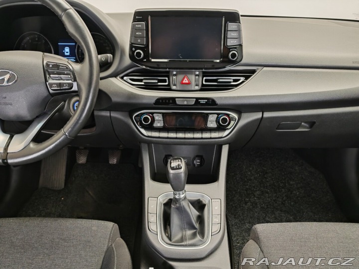 Hyundai i30 2022