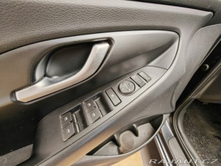 Hyundai i30  2022