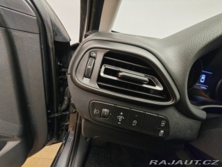 Hyundai i30  2022