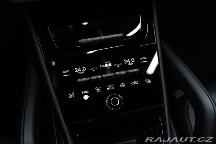 Porsche Cayenne BOSE, PANO, CHRONO 1800