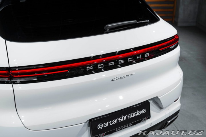 Porsche Cayenne BOSE, PANO, CHRONO 1800