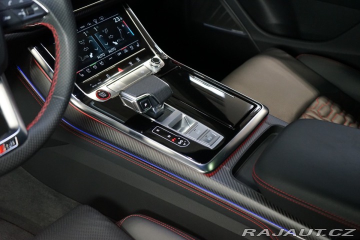 Audi RS Q8 MATRIX*MASÁŽ*PPF*ZÁRUKA*H 2023
