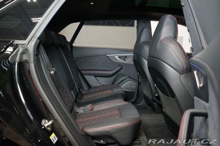 Audi RS Q8 MATRIX*MASÁŽ*PPF*ZÁRUKA*H 2023