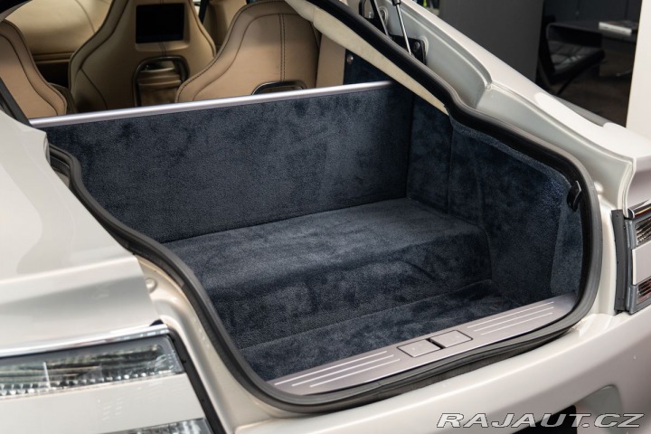 Aston Martin Rapide 1800