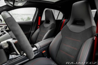 Mercedes-Benz A Mercedes-AMG  45 S mHEV 2023