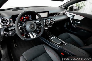 Mercedes-Benz A Mercedes-AMG  45 S mHEV 2023