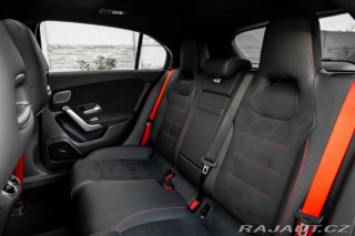 Mercedes-Benz A Mercedes-AMG  45 S mHEV 2023
