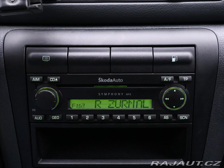 Škoda Octavia 1,6 i 75kW Ambiente Klima 2003