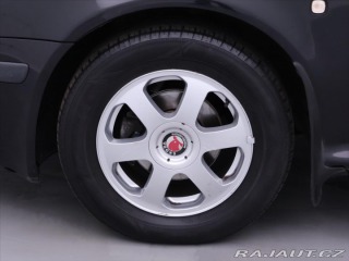 Škoda Octavia 1,6 i 75kW Ambiente Klima 2003