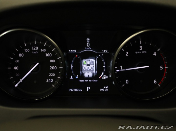 Land Rover Discovery Sport 2,0 D150 4x4 AT Tažné 92t 2017