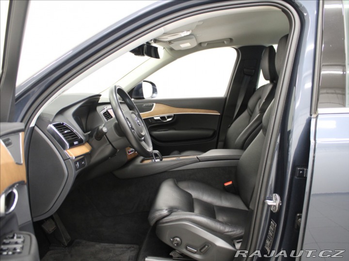 Volvo XC90 2,0 B5 AWD Insc. Akční CE 2022