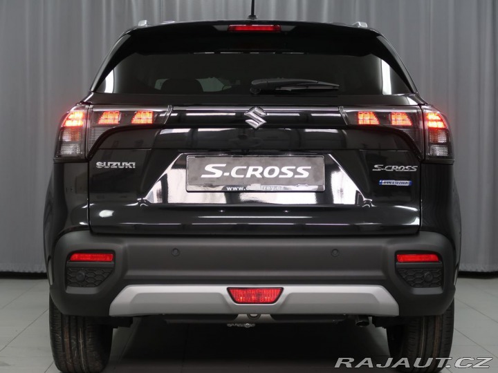 Suzuki S-Cross 1,4 Elegance 4x4. Zimní k 2026