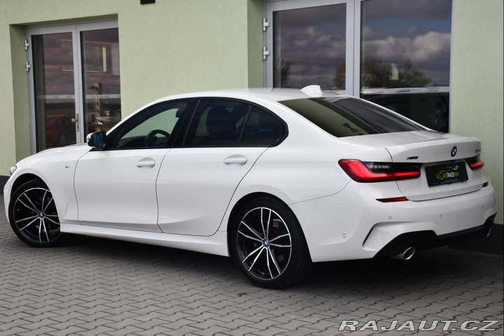 BMW 3 320d xD M-SPORT ČR 2021