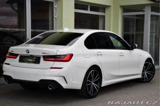 BMW 3 320d xD M-SPORT ČR 2021