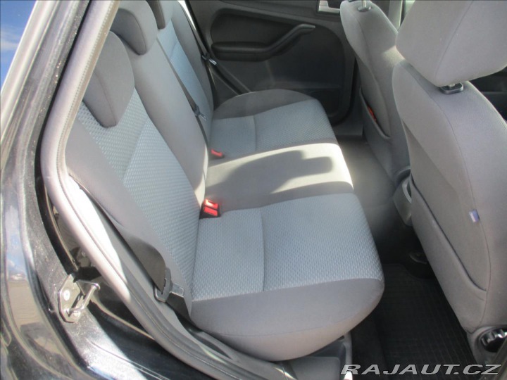 Ford Focus 1,6 i 74kw Trend Tempomat 2007