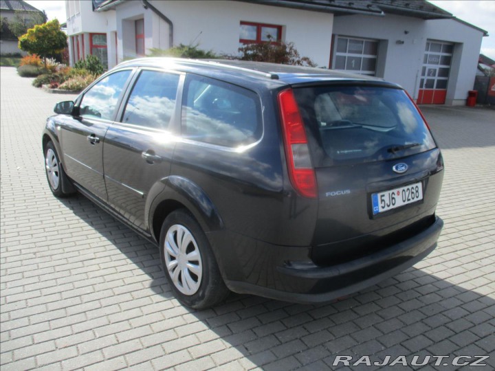 Ford Focus 1,6 i 74kw Trend Tempomat 2007