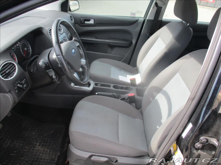 Ford Focus 1,6 i 74kw Trend Tempomat 2007