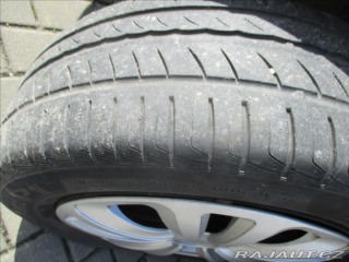 Ford Focus 1,6 i 74kw Trend Tempomat 2007