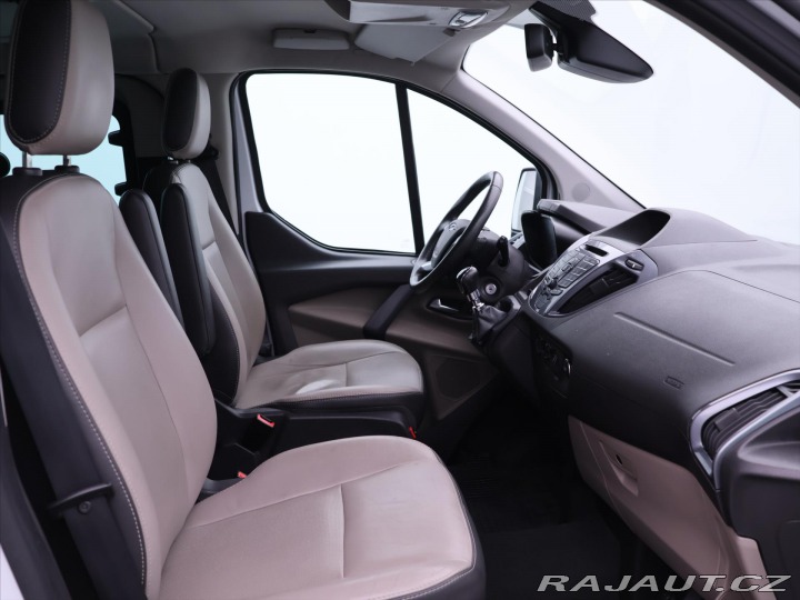 Ford Tourneo Custom 2,2 TDCi 114kW CZ L2 Tita 2014