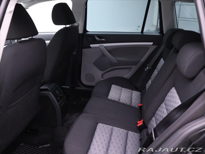 Škoda Octavia 1,6 TDI Aut.Klima Tažné 2010