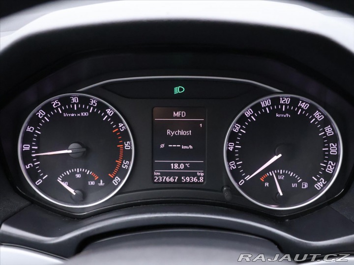 Škoda Octavia 1,6 TDI Aut.Klima Tažné 2010