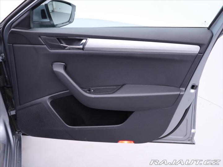 Škoda Superb 2,0 TDI 110kW DSG CZ 1.Ma 2020