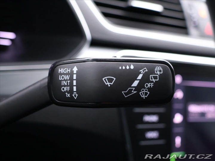 Škoda Superb 2,0 TDI 110kW DSG Tažné 2022