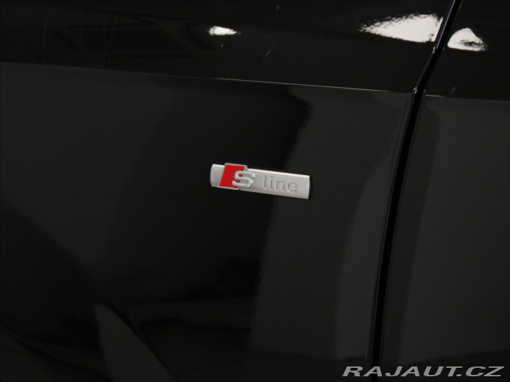 Audi Q7 3,0 50TDi S-Line VZDUCH 9 2021