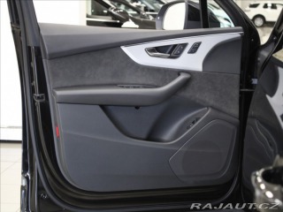 Audi Q7 3,0 50TDi S-Line VZDUCH 9 2021