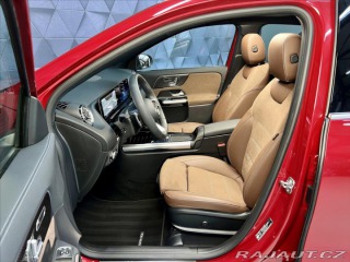 Mercedes-Benz GLA 250e EQ HYBRID 8G-DCT AMG 2025