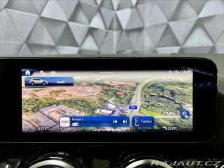 Mercedes-Benz GLA 250e EQ HYBRID 8G-DCT AMG 2025