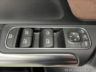 Mercedes-Benz GLA 250e EQ HYBRID 8G-DCT AMG 2025