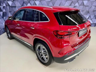 Mercedes-Benz GLA 250e EQ HYBRID 8G-DCT AMG 2025